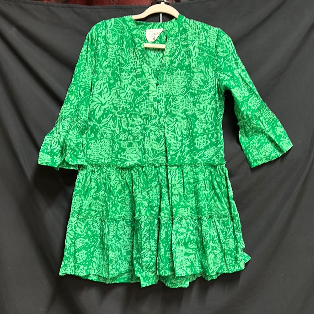 Green women’s
